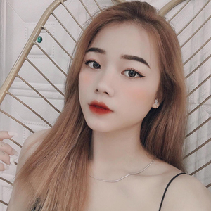 小女孩和男生一起生孩子视频
